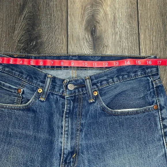 Levi’s 505 Straight Leg Jeans Men’s W32 L32 | Classic Medium Wash - Picture 7 of 16